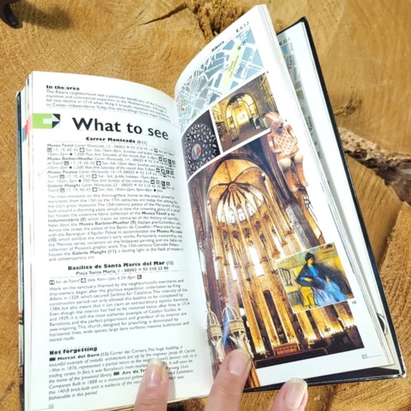 Barcelona Spain City Travel Guide - Picture 10 of 10